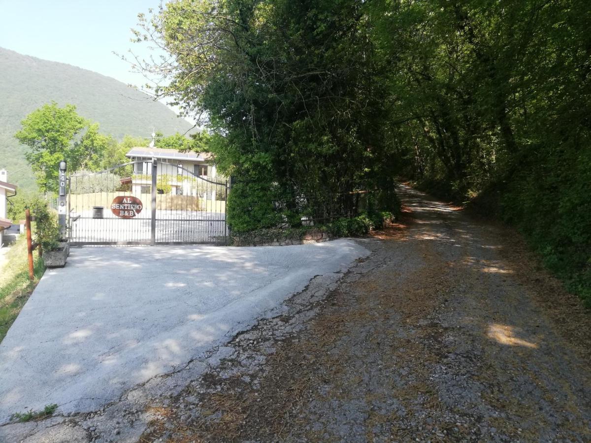 קאפרינו ורונזה B&B Al Sentiero מראה חיצוני תמונה